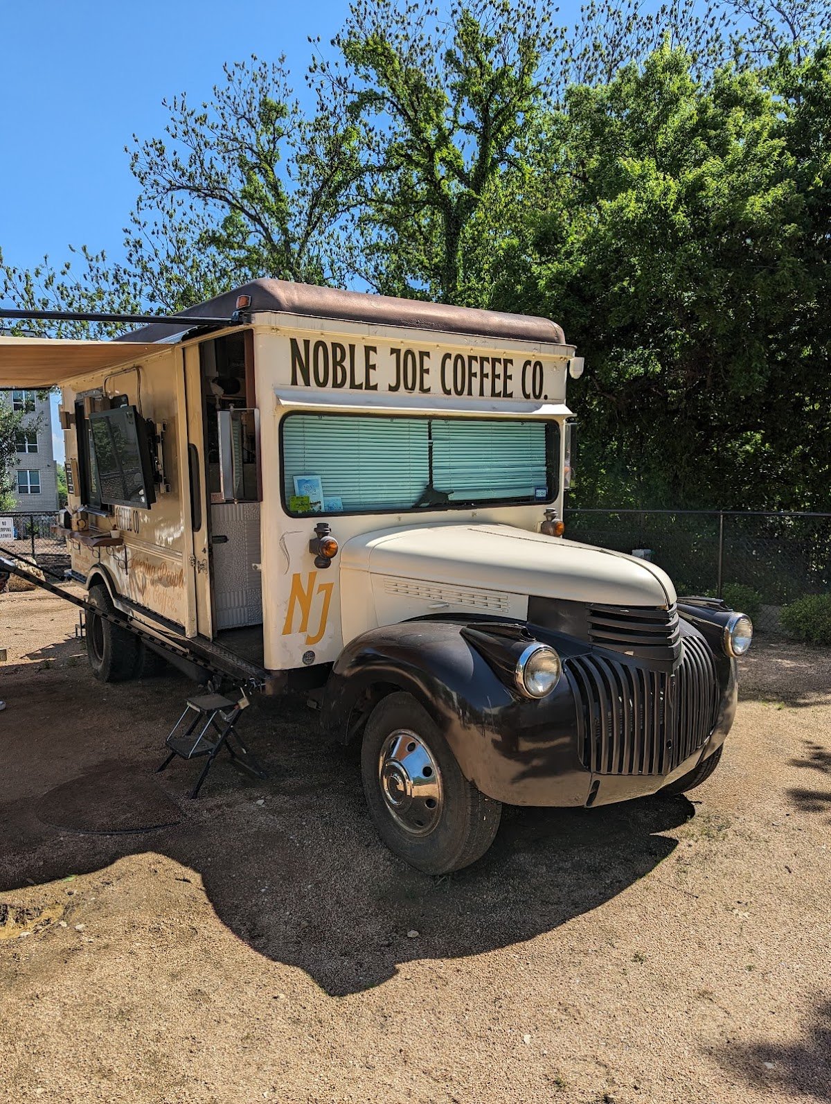 Noble Joe Coffee Co. specialty coffee shop in Austin - photo 6