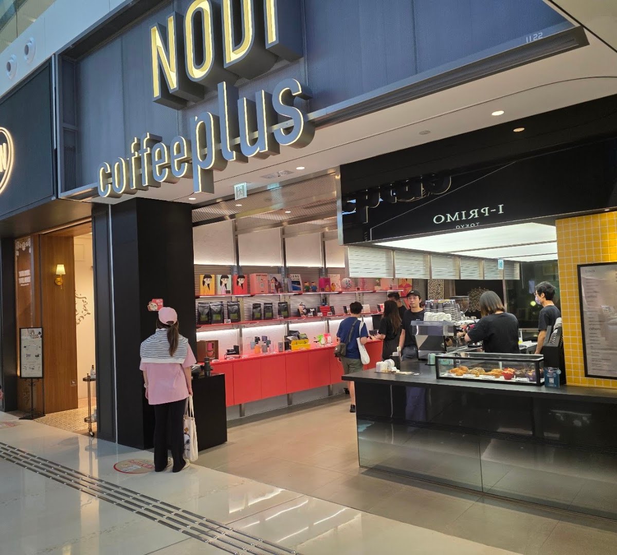 Storefront of NODI Coffee Plus, specialty coffee shop in Hong Kong