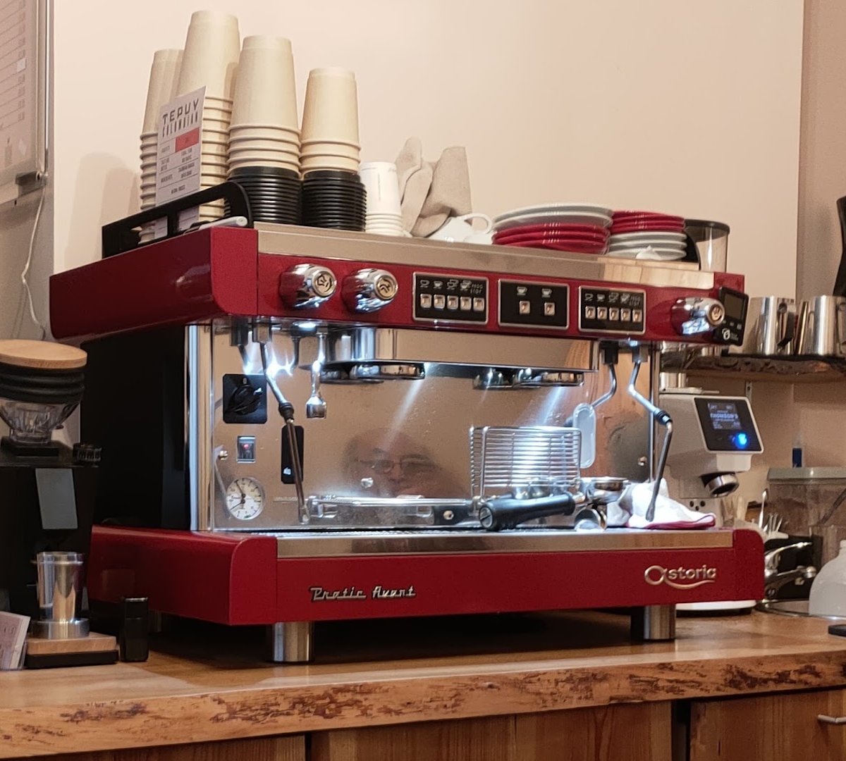 Interior of Coffee Tepuy | Cafe | Specialty Colombian Coffee shop in Edinburgh UK, specialty coffee shop in Edinburgh
