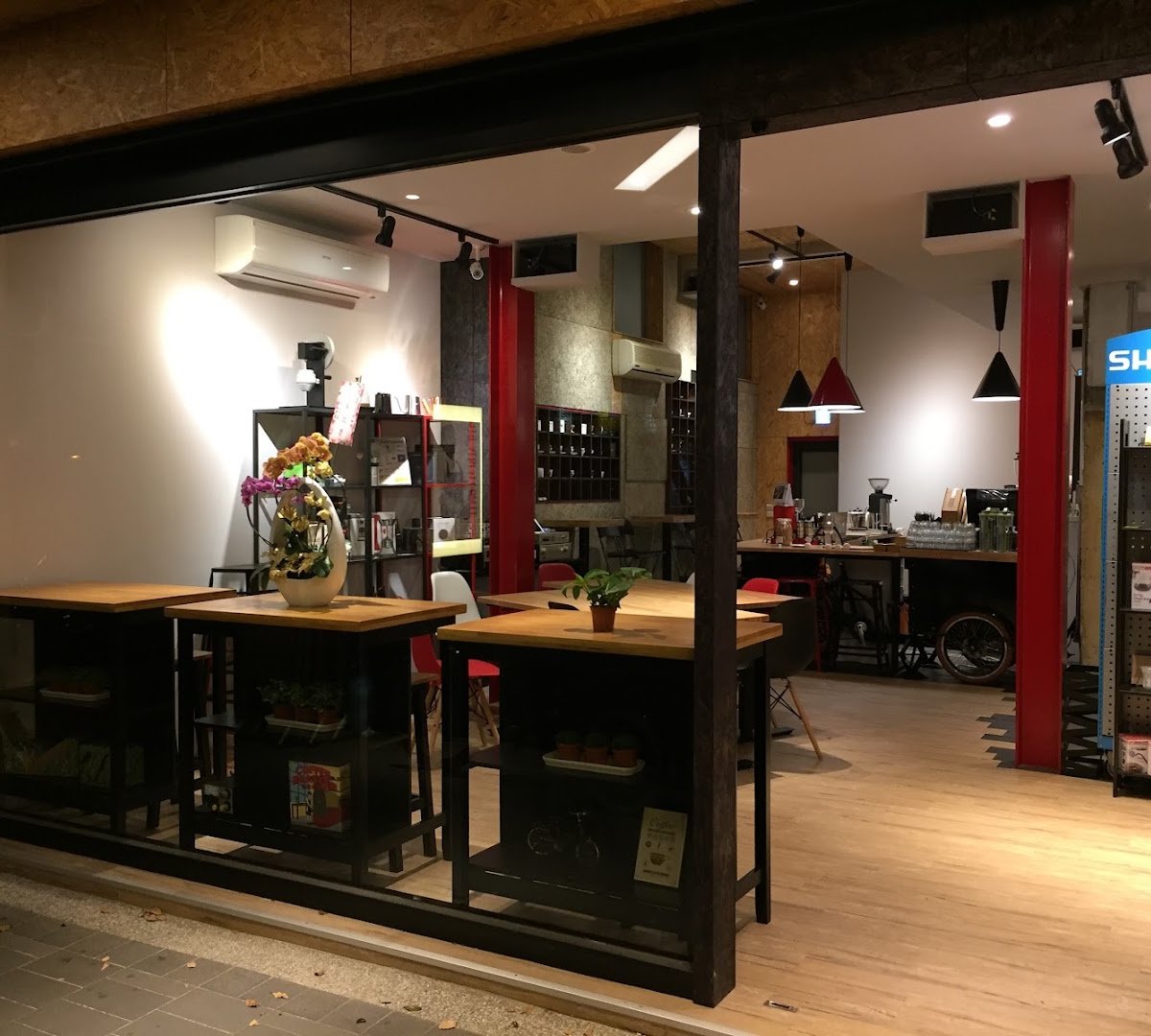 Da Vinci Coffee Taipei specialty coffee shop in Taipei - photo 2