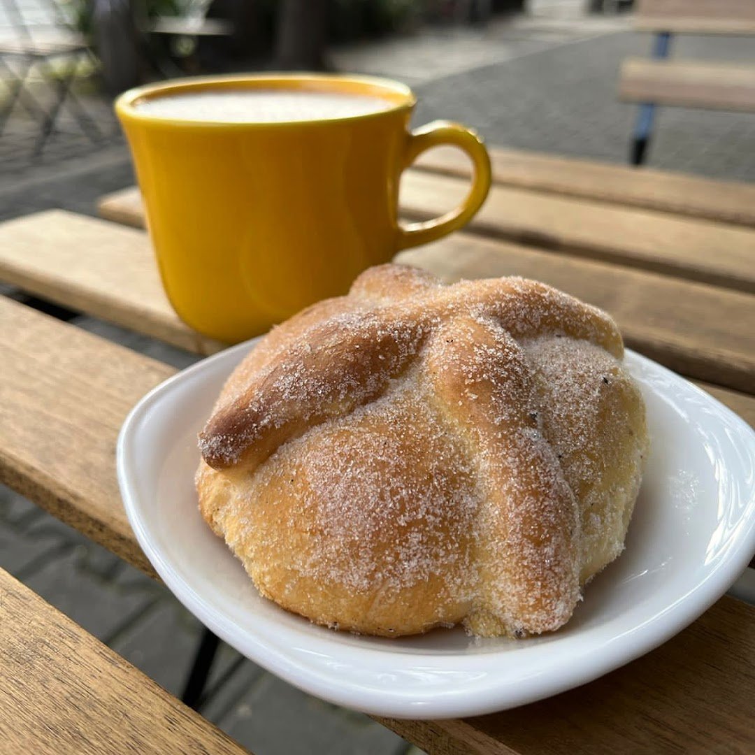 Food at Cafelito, specialty coffee shop in Mexico City