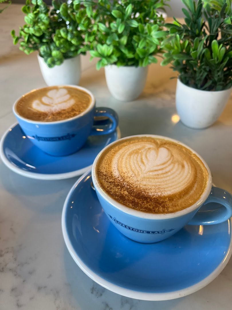 Bluestone Lane West Hollywood Café specialty coffee shop in Los Angeles - photo 9