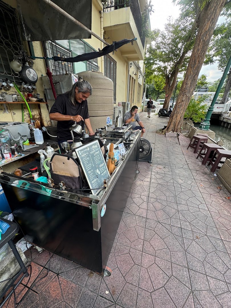 Uncle Tai Coffee specialty coffee shop in Bangkok - photo 8
