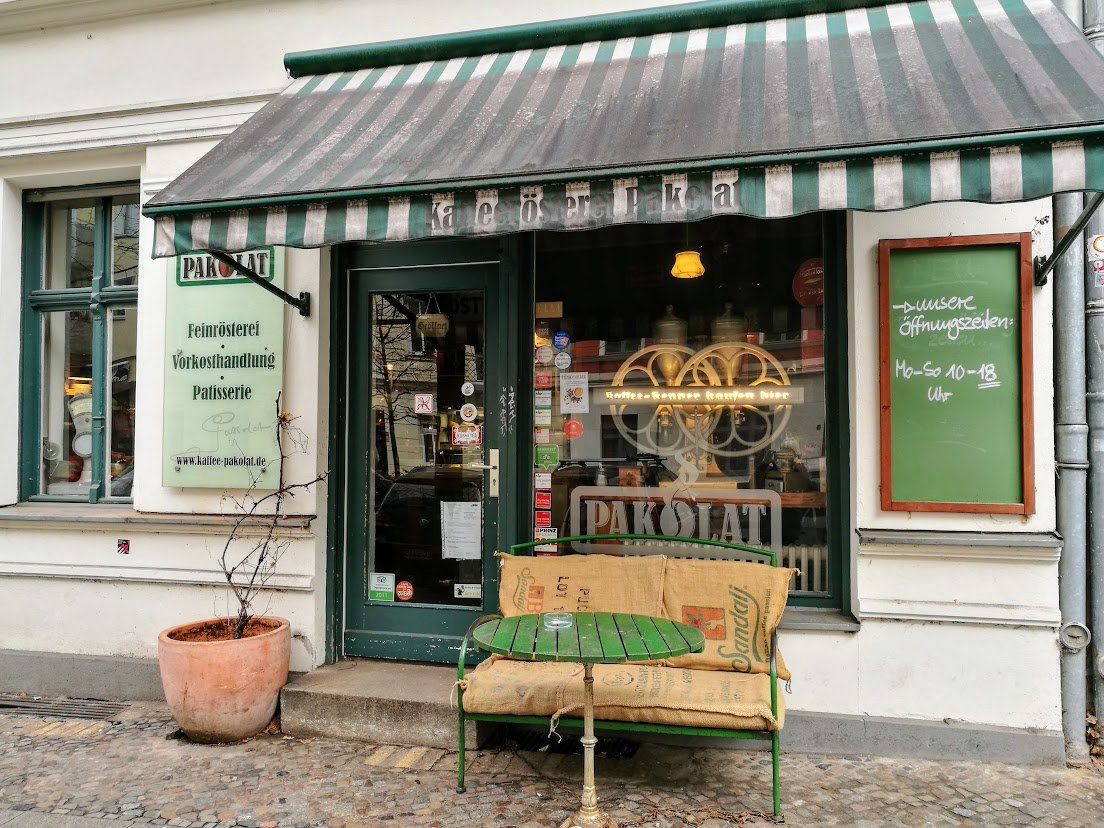 Firstcrack Coffee Roasters & Cafe Pakolat Berlin specialty coffee shop in Berlin - photo 8