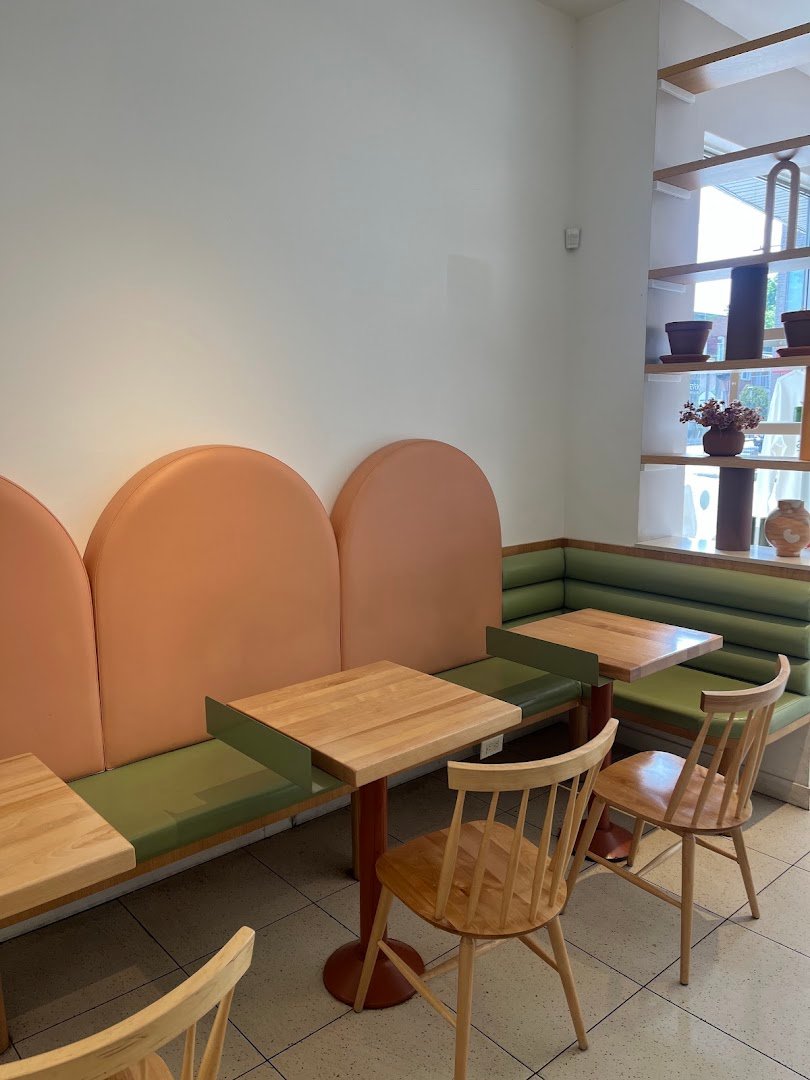 Interior of Café Pista, specialty coffee shop in Montreal