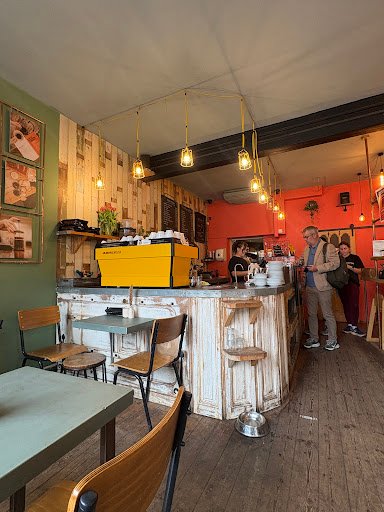 Artisan Coffee specialty coffee shop in London - photo 13