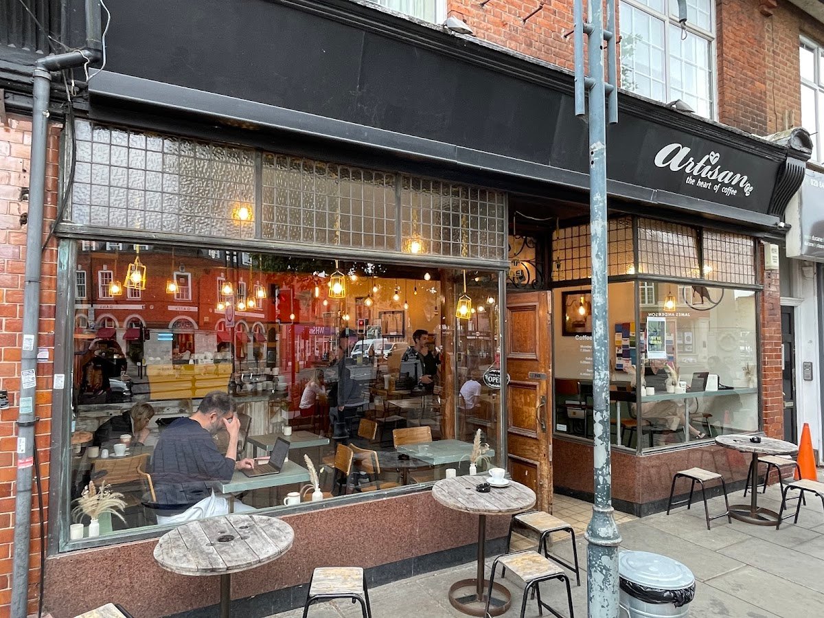 Artisan Coffee specialty coffee shop in London - photo 2