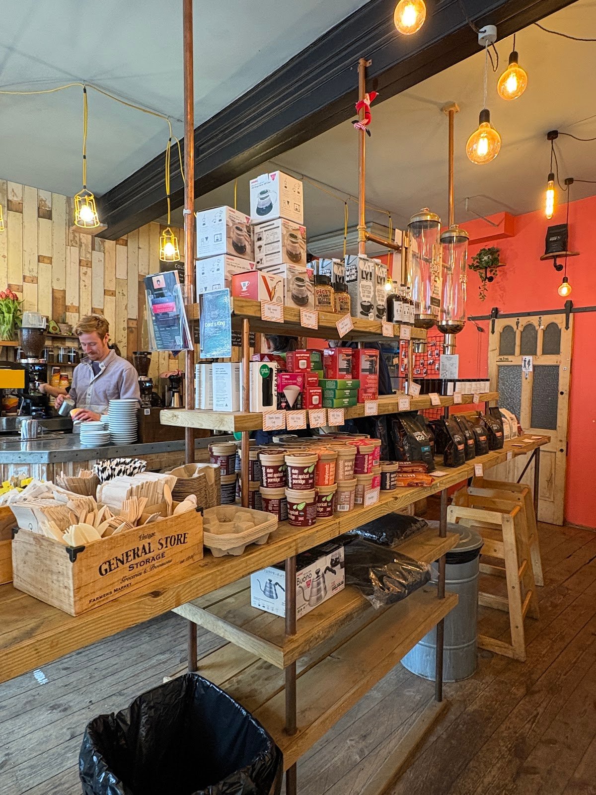 Artisan Coffee specialty coffee shop in London - photo 3