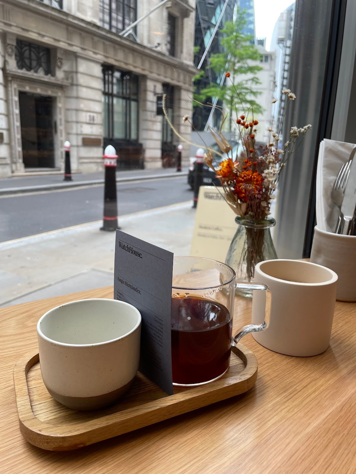 WatchHouse Bishopsgate specialty coffee shop in London - photo 3