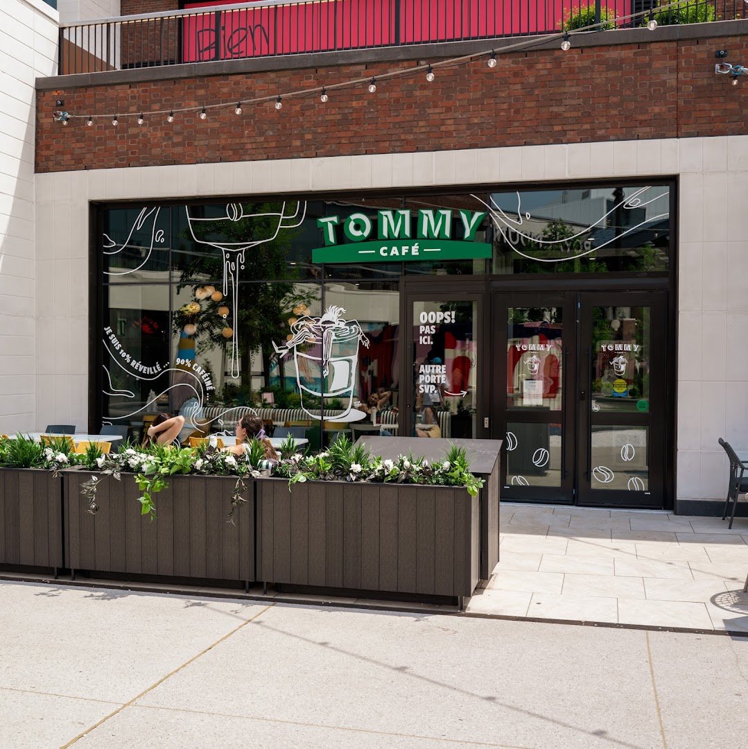 Storefront of Tommy Café, specialty coffee shop in Montreal