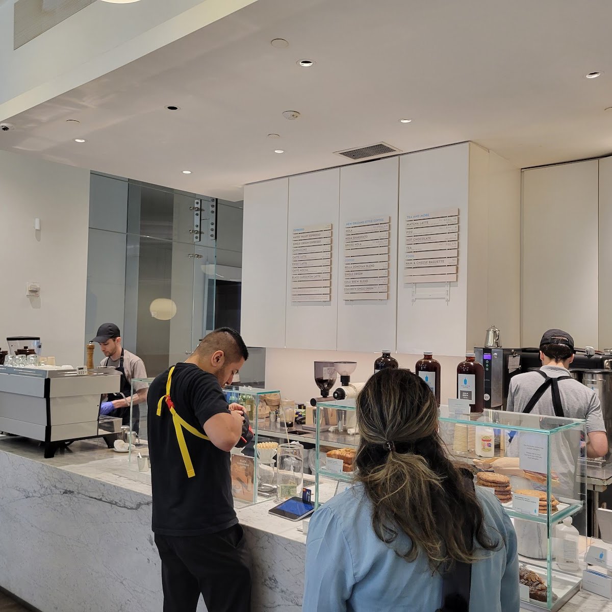 Blue Bottle Coffee specialty coffee shop in New York - photo 14