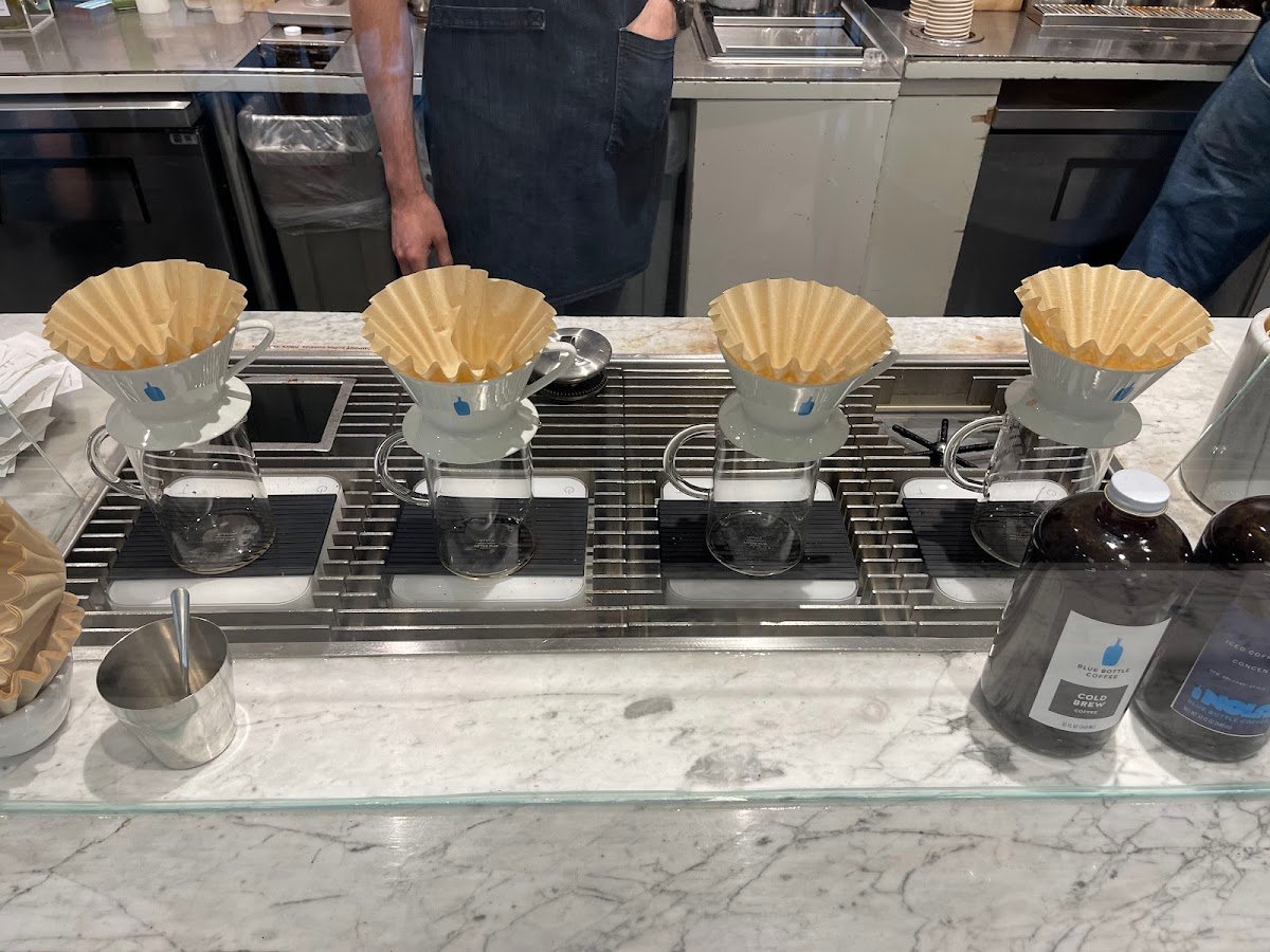Blue Bottle Coffee specialty coffee shop in New York - photo 6