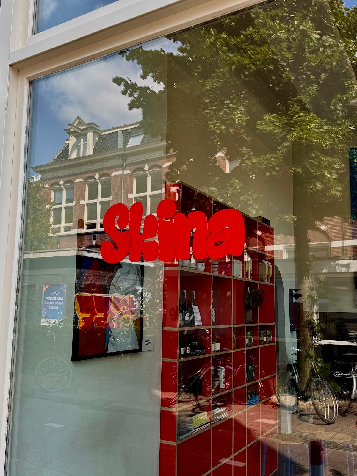 Skina specialty coffee shop in Amsterdam - photo 2