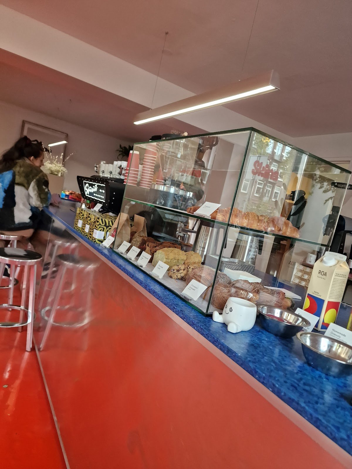 Skina specialty coffee shop in Amsterdam - photo 4