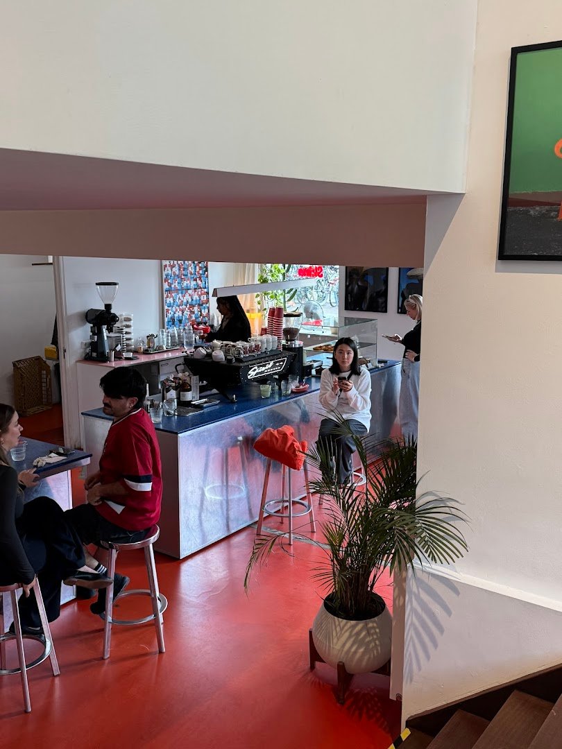 Skina specialty coffee shop in Amsterdam - photo 10