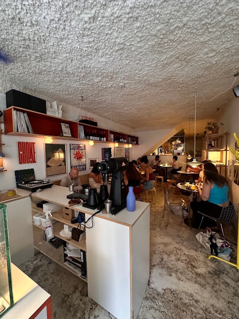 Interior of Hakko, specialty coffee shop in Porto