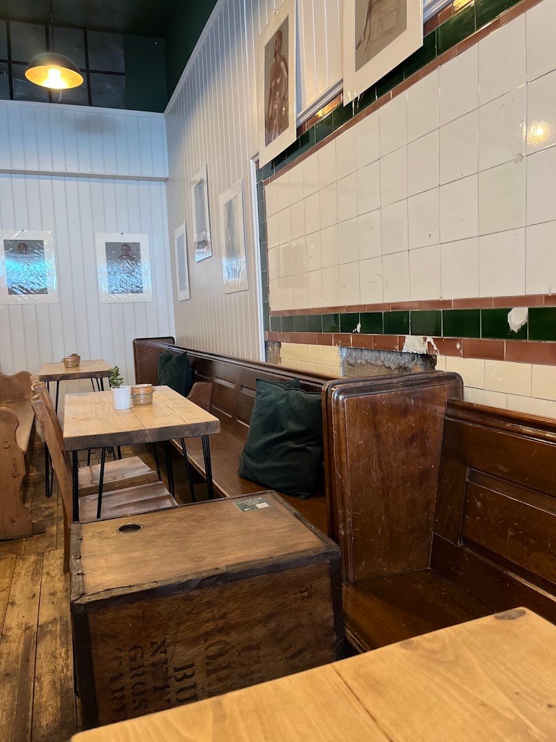 Interior of The Howdah Tea and Coffee Company, specialty coffee shop in Edinburgh