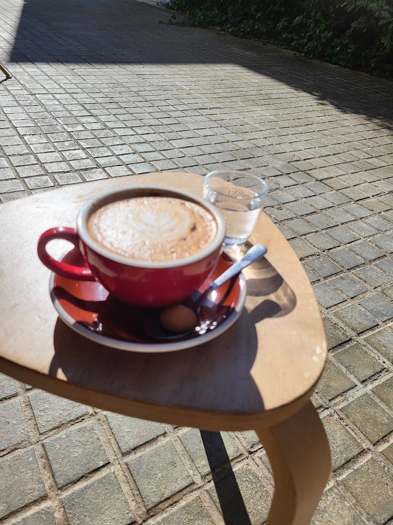 Ombú specialty coffee shop in Barcelona - photo 10