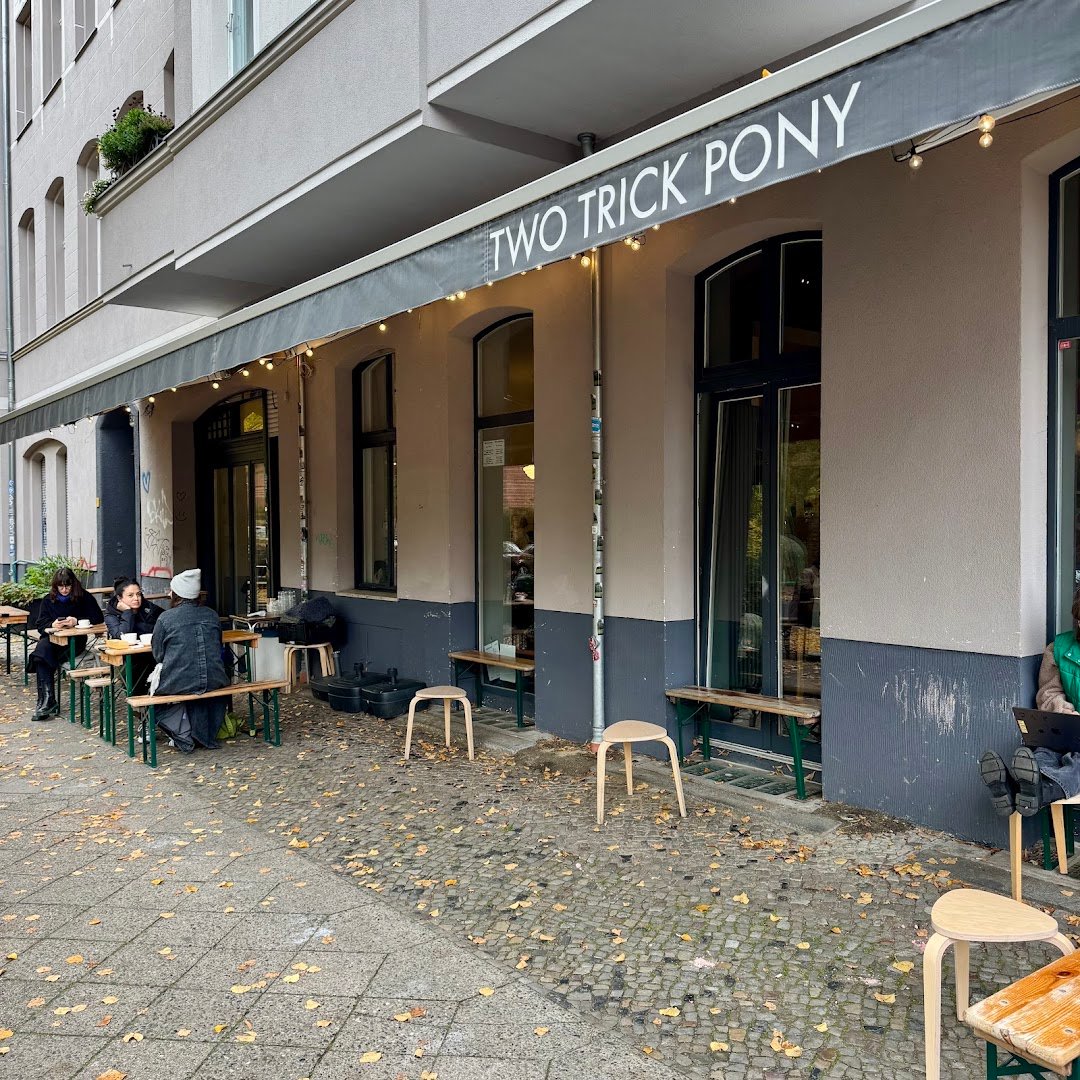 Two Trick Pony specialty coffee shop in Berlin - photo 6