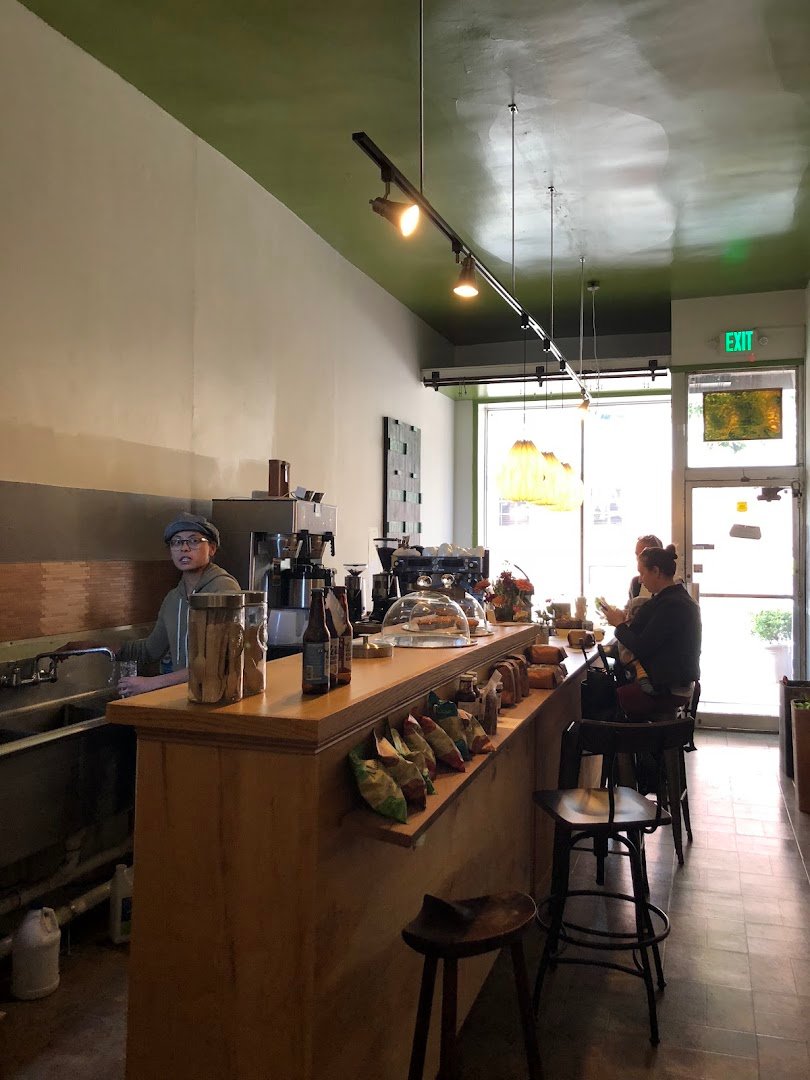 Dear Globe Coffee specialty coffee shop in Baltimore - photo 10