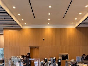 Blue Bottle Coffee specialty coffee shop in Chicago - photo 9