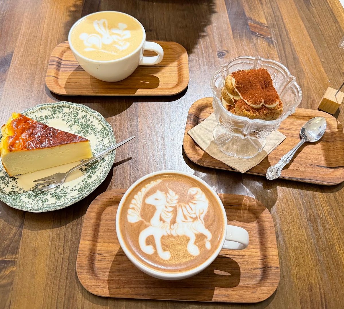 Doku toku cafe - specialty coffee specialty coffee shop in Madrid - photo 3