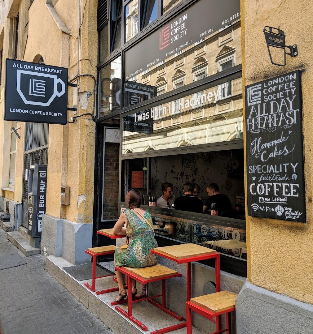 London Coffee Society specialty coffee shop in Budapest - photo 4