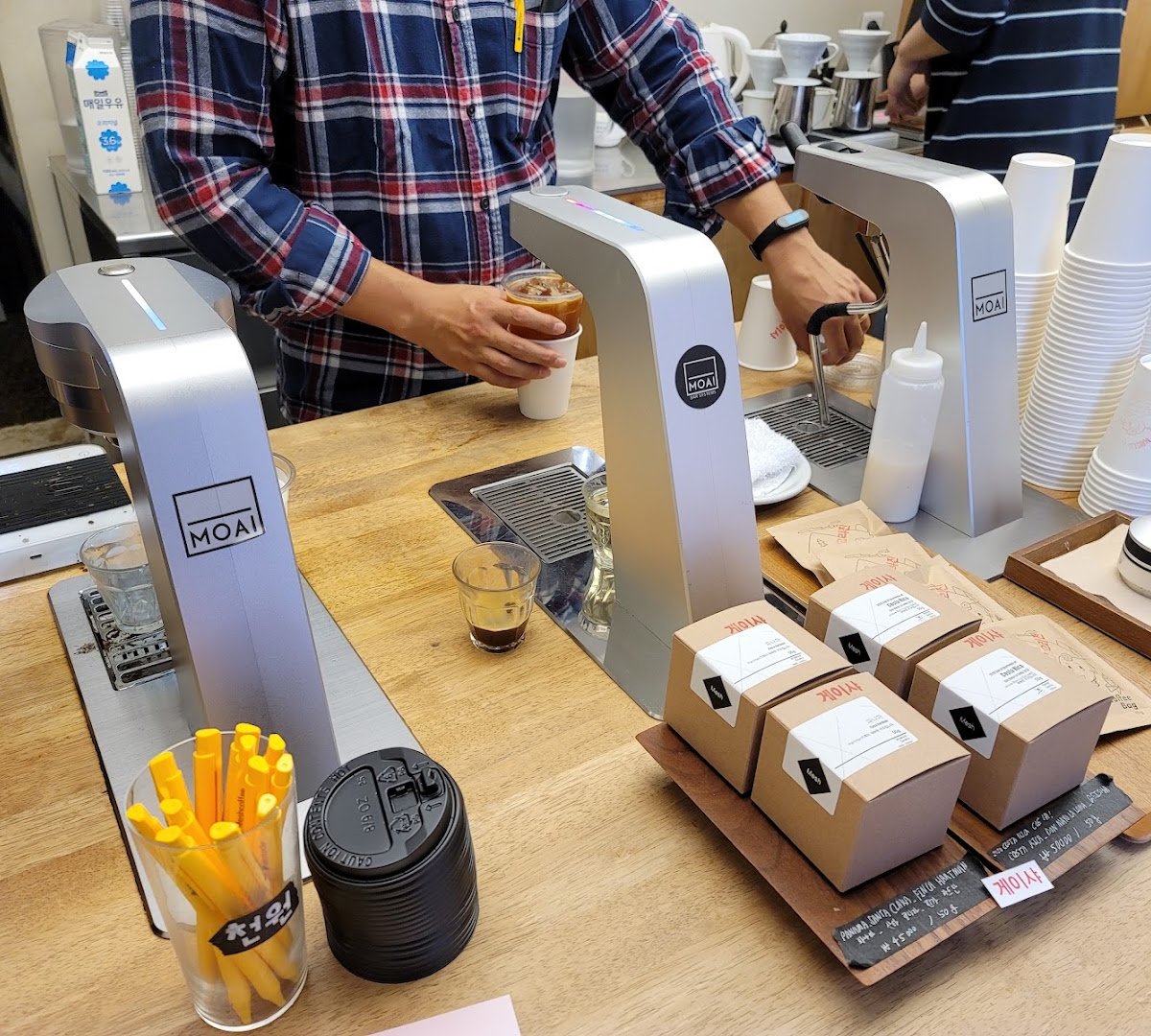 Interior of Mesh Coffee, specialty coffee shop in Seoul