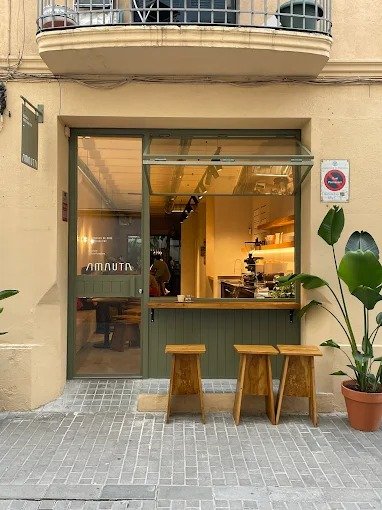 Amauta Coffee specialty coffee shop in Barcelona - photo 5