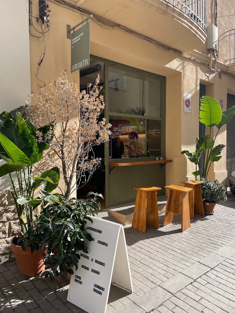 Amauta Coffee specialty coffee shop in Barcelona - photo 6