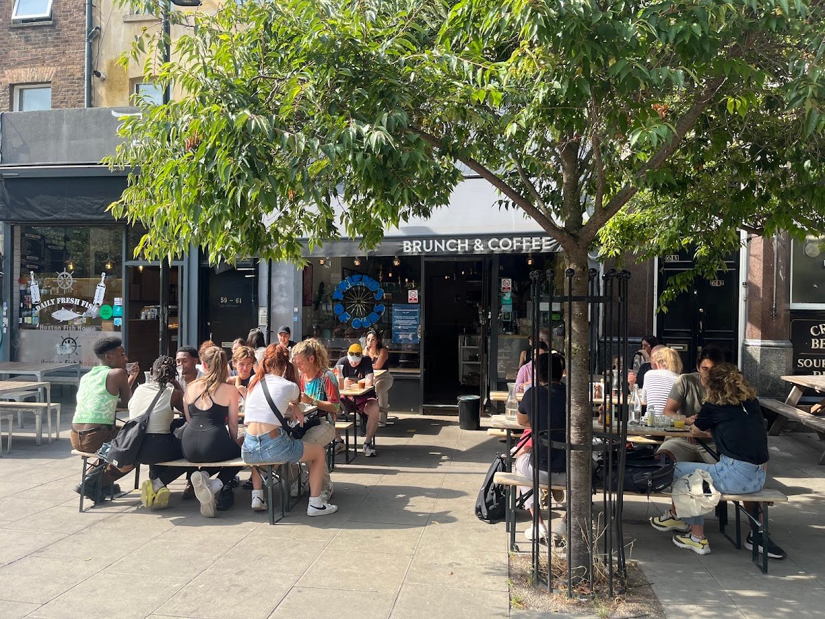 Friends Of Ours - Hoxton specialty coffee shop in London - photo 4