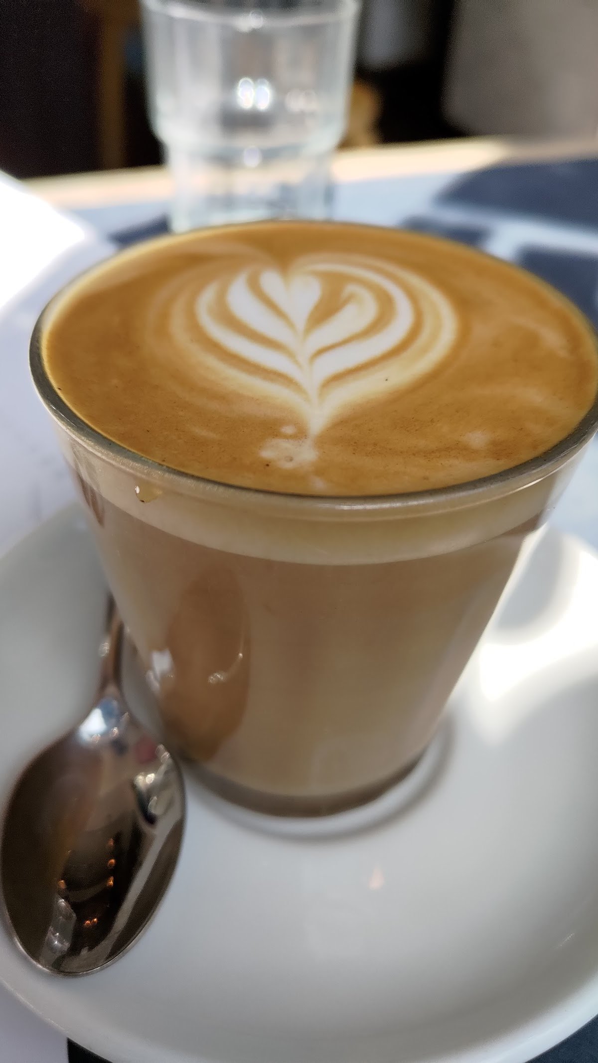 Friends Of Ours - Hoxton specialty coffee shop in London - photo 7