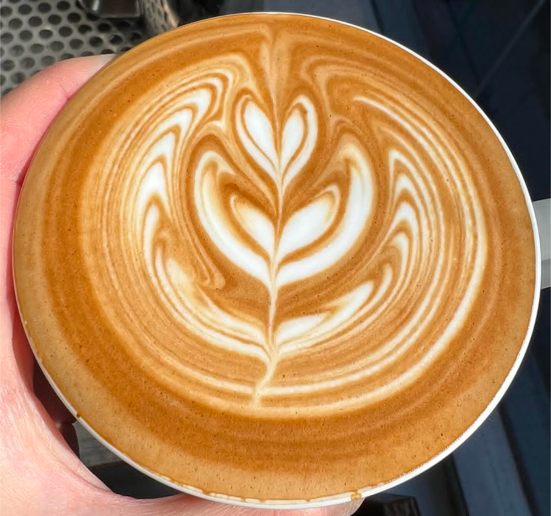 Coffee at Café Façon Roaster Atelier, specialty coffee shop in Tokyo