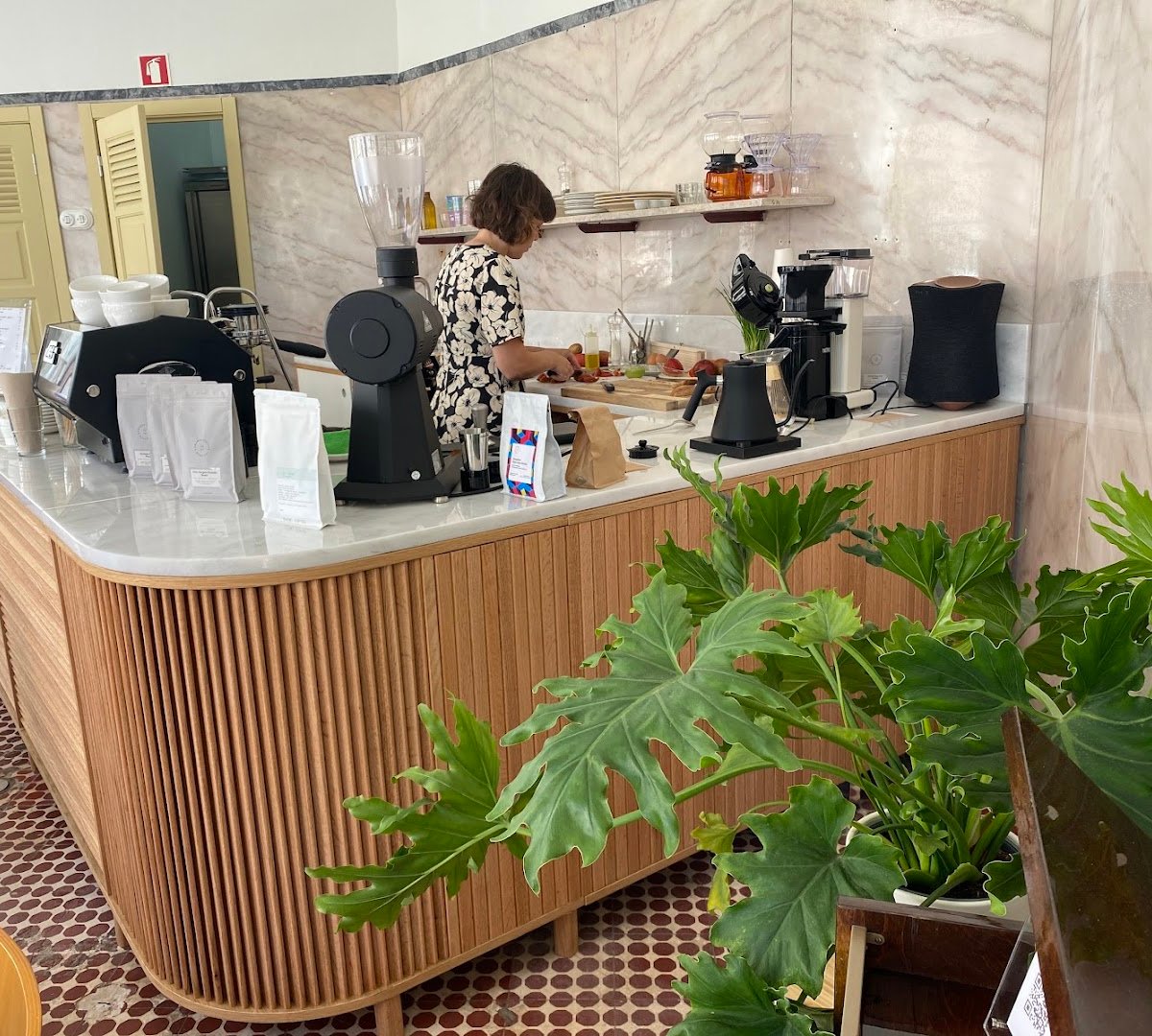 Interior of Tact, specialty coffee shop in Lisbon