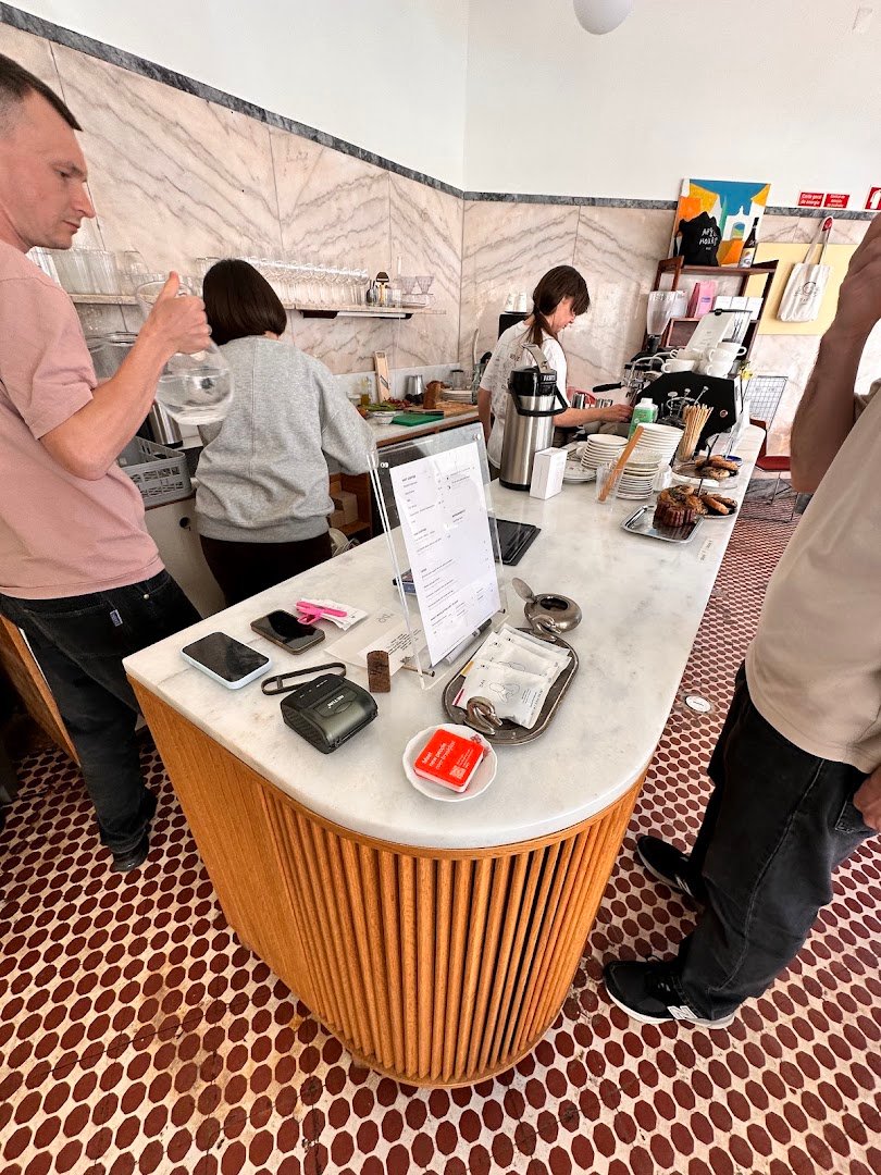 Interior of Tact, specialty coffee shop in Lisbon