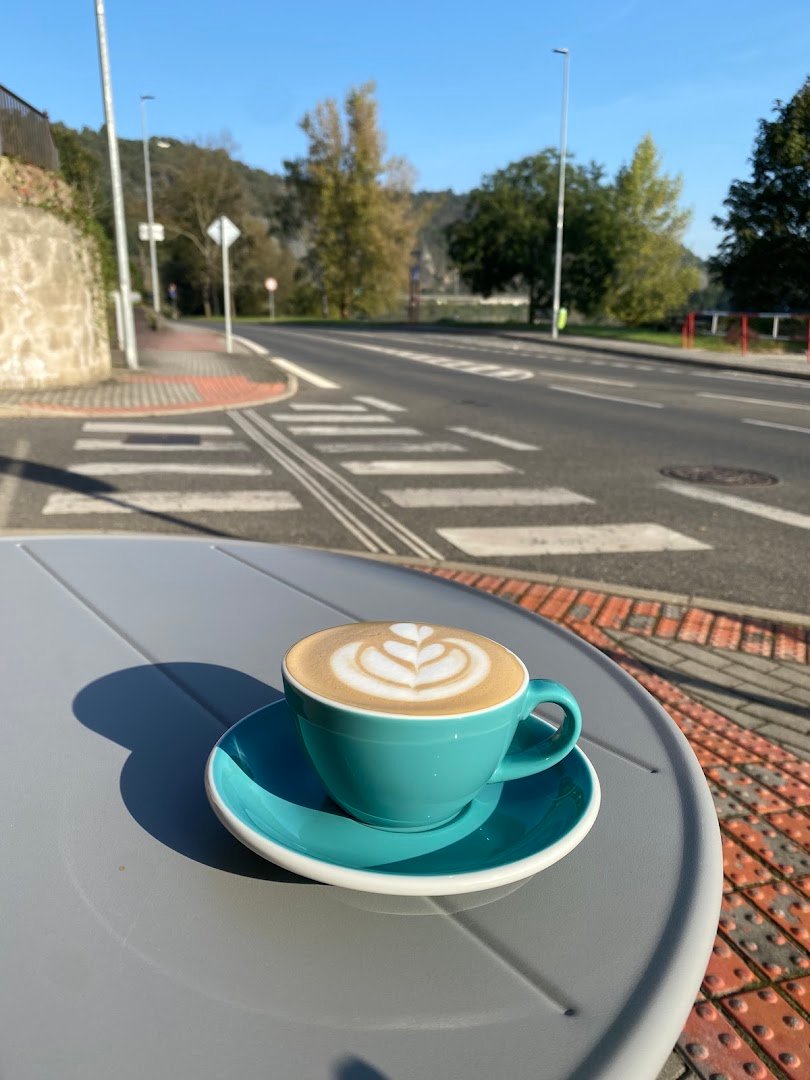 Coffee at DISTRICT 25 | specialty coffee & wine, specialty coffee shop in Prague