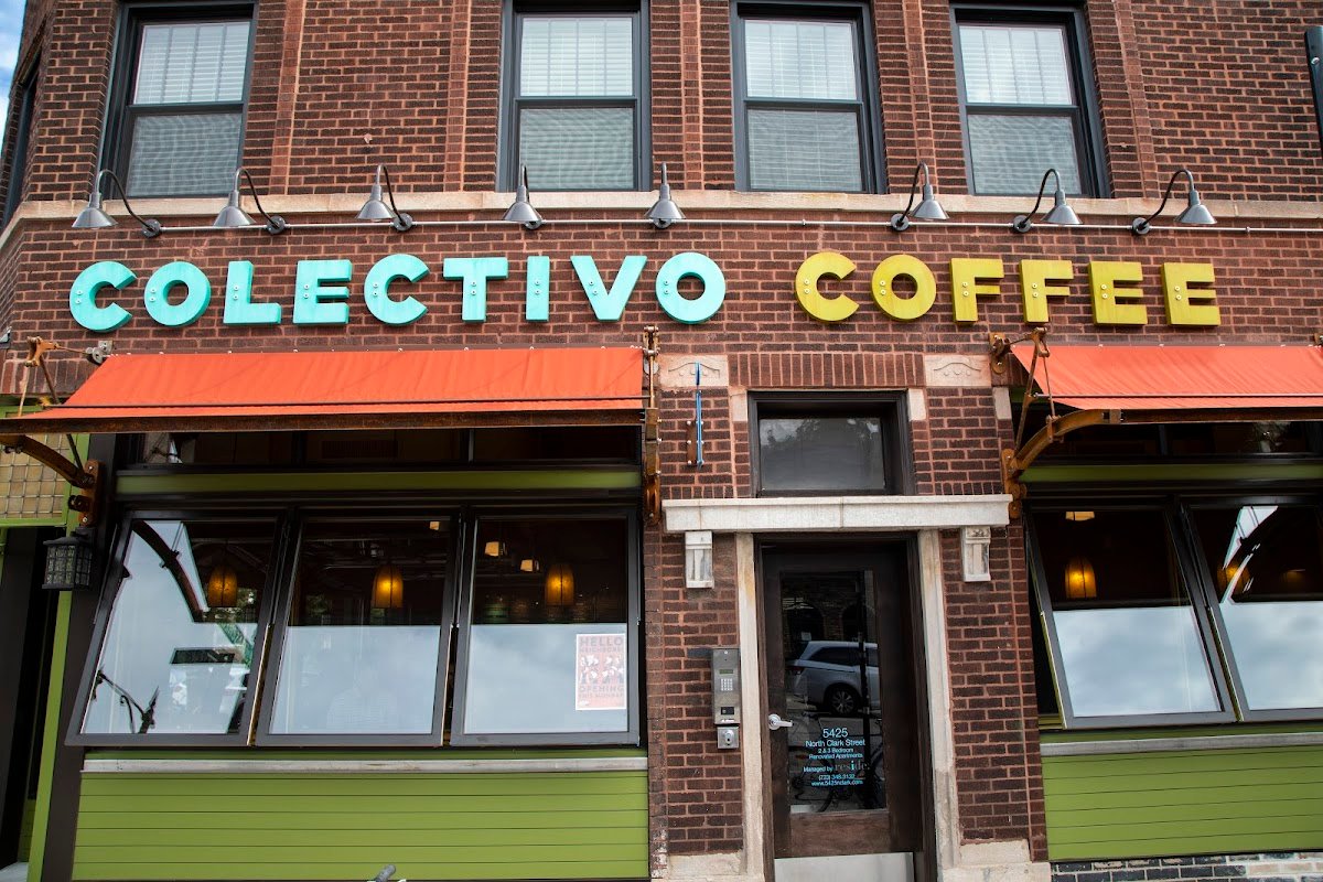 Colectivo Coffee Andersonville specialty coffee shop in Chicago - photo 2