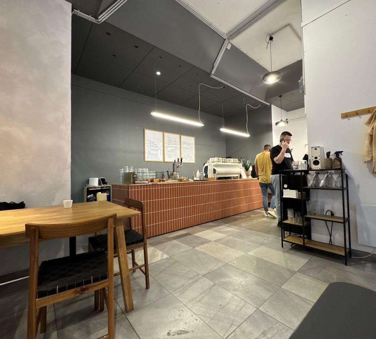 Kontakt - speciality coffeeshop specialty coffee shop in Budapest - photo 10