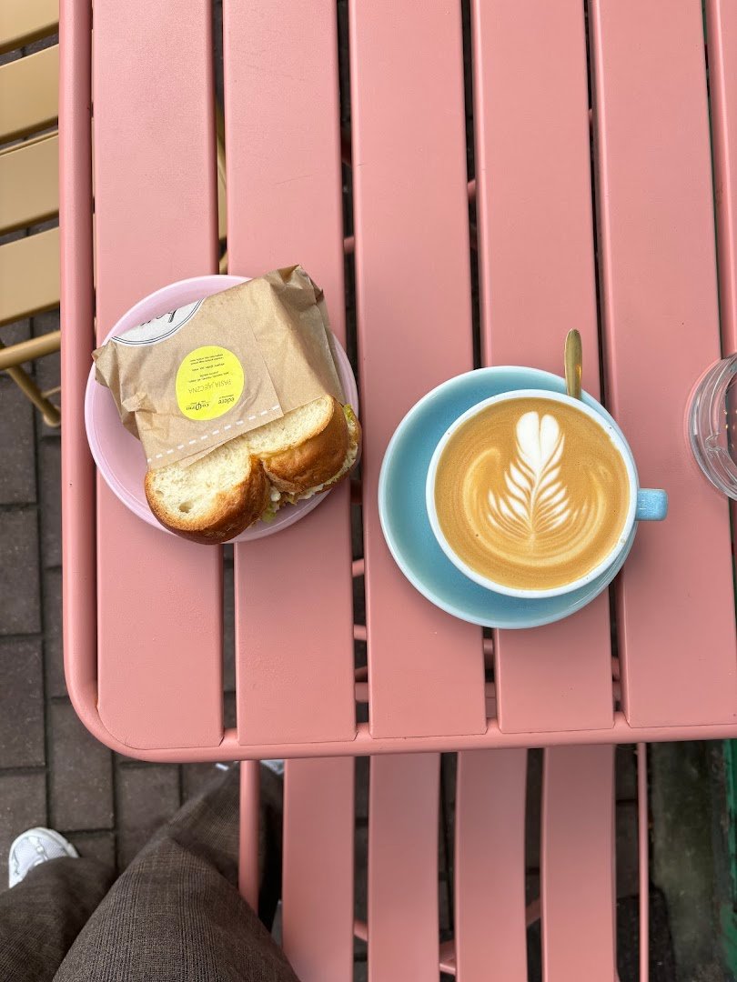 Coffee at Cafe Central Solec, specialty coffee shop in Warsaw