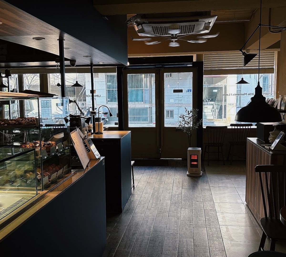 Interior of Limil coffee, specialty coffee shop in Seoul