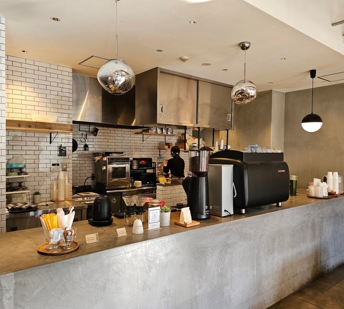 Tsumugi Cafe specialty coffee shop in Kyoto - photo 2