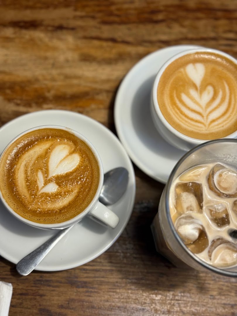 Two Pups specialty coffee shop in Dublin - photo 3