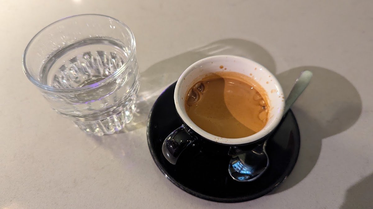 Epoch Coffee - Village specialty coffee shop in Austin - photo 7