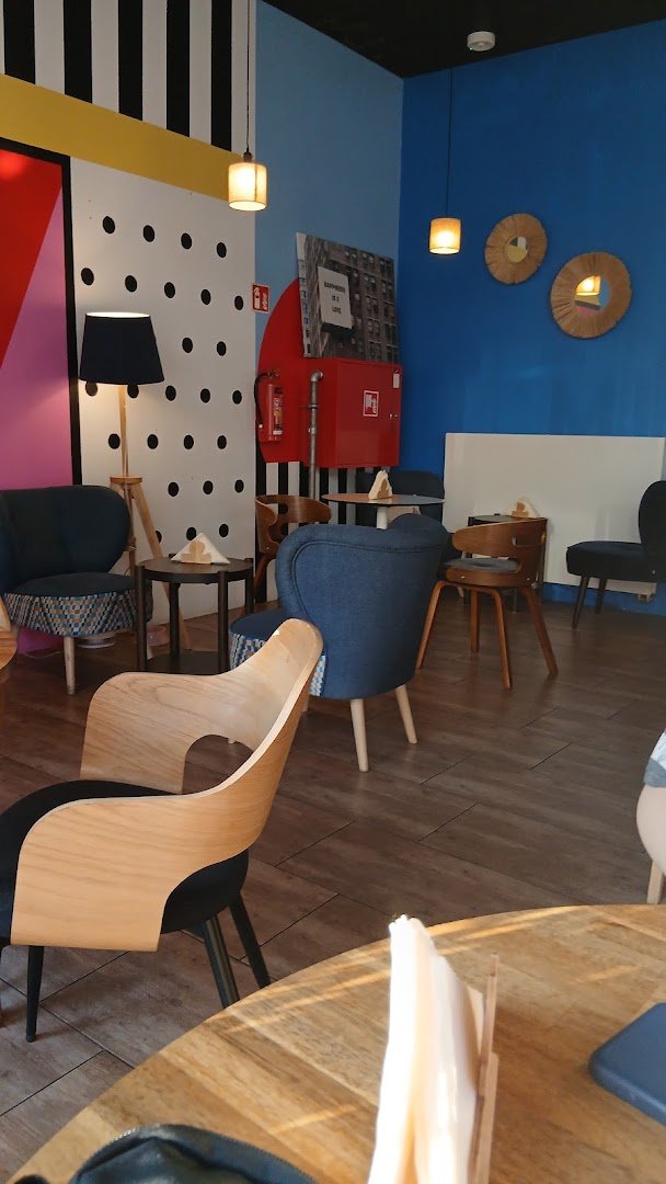 Interior of Miau Cafe, specialty coffee shop in Warsaw