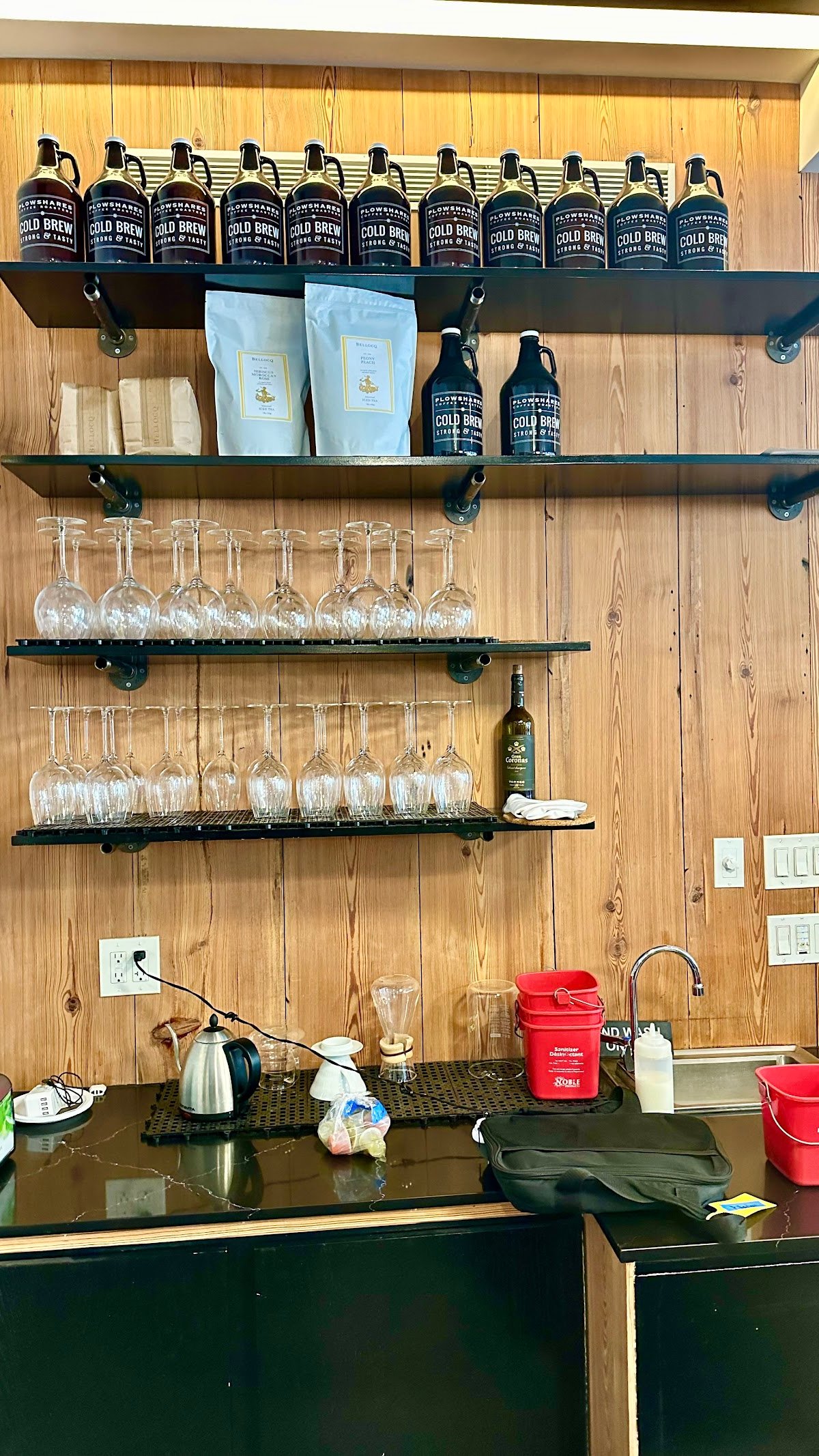 Plowshares Coffee Roasters specialty coffee shop in New York - photo 13