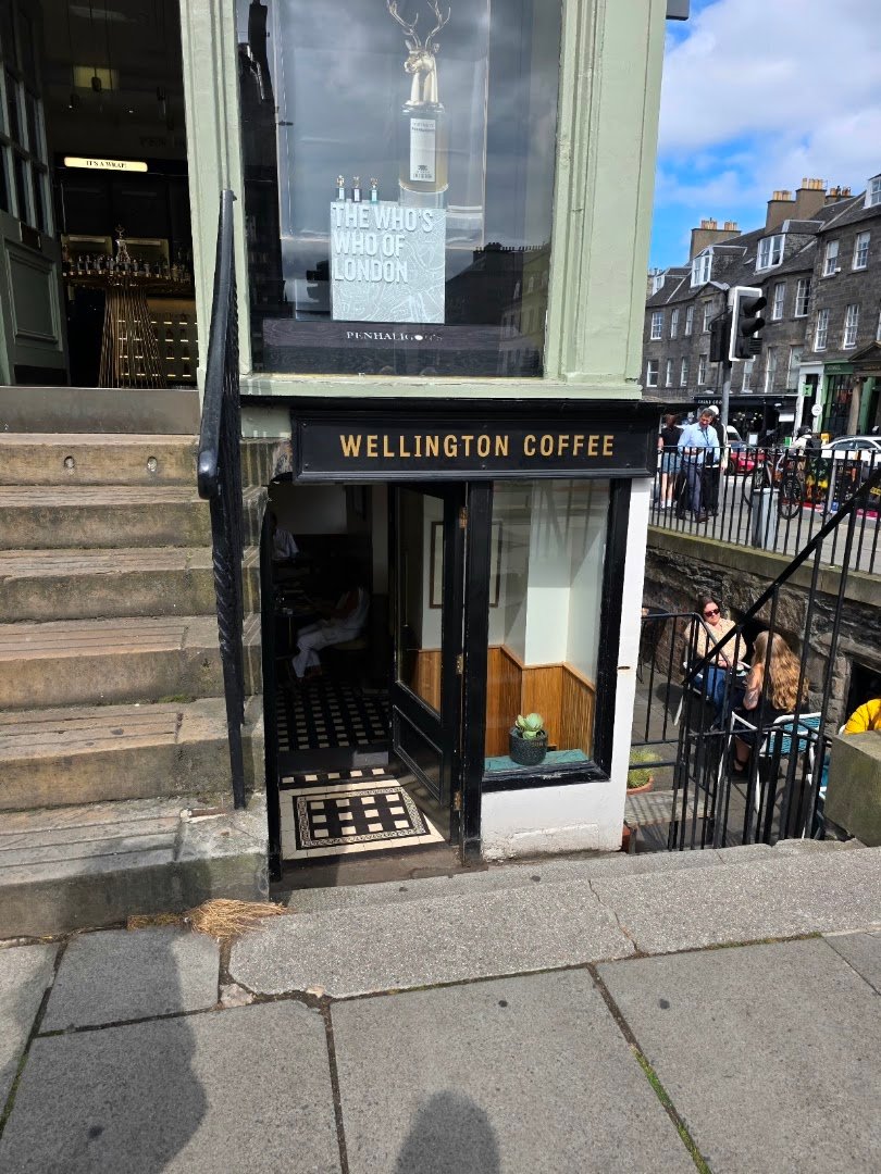 Storefront of Wellington Coffee, specialty coffee shop in Edinburgh