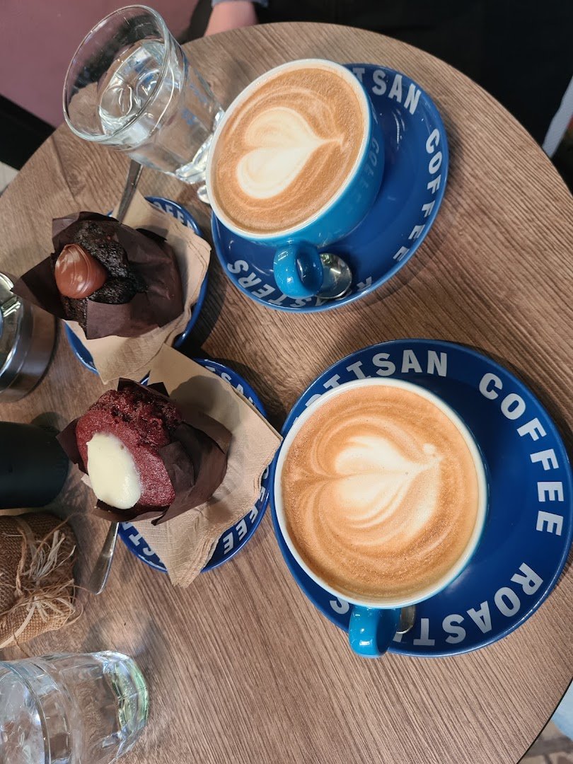 Coffee at Taresso, specialty coffee shop in Athens