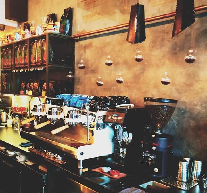 Interior of Taresso, specialty coffee shop in Athens