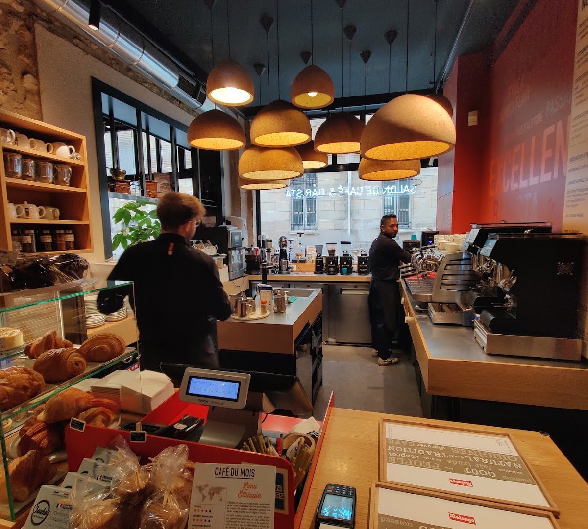 Malongo specialty coffee shop in Paris - photo 8