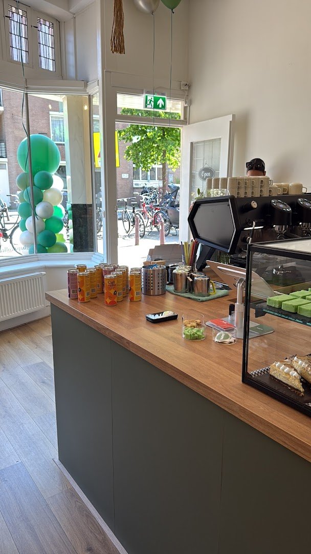 Bapa Collective specialty coffee shop in Amsterdam - photo 9